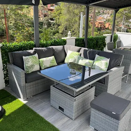 Villa Lux Barcelona *
